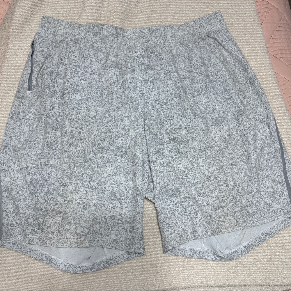 Lululemon Pace Breaker 9’ Linerless Shorts (SIZE XXL)